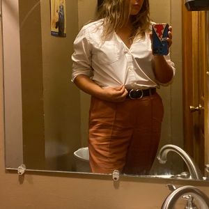 Meet your Posher, Abbi